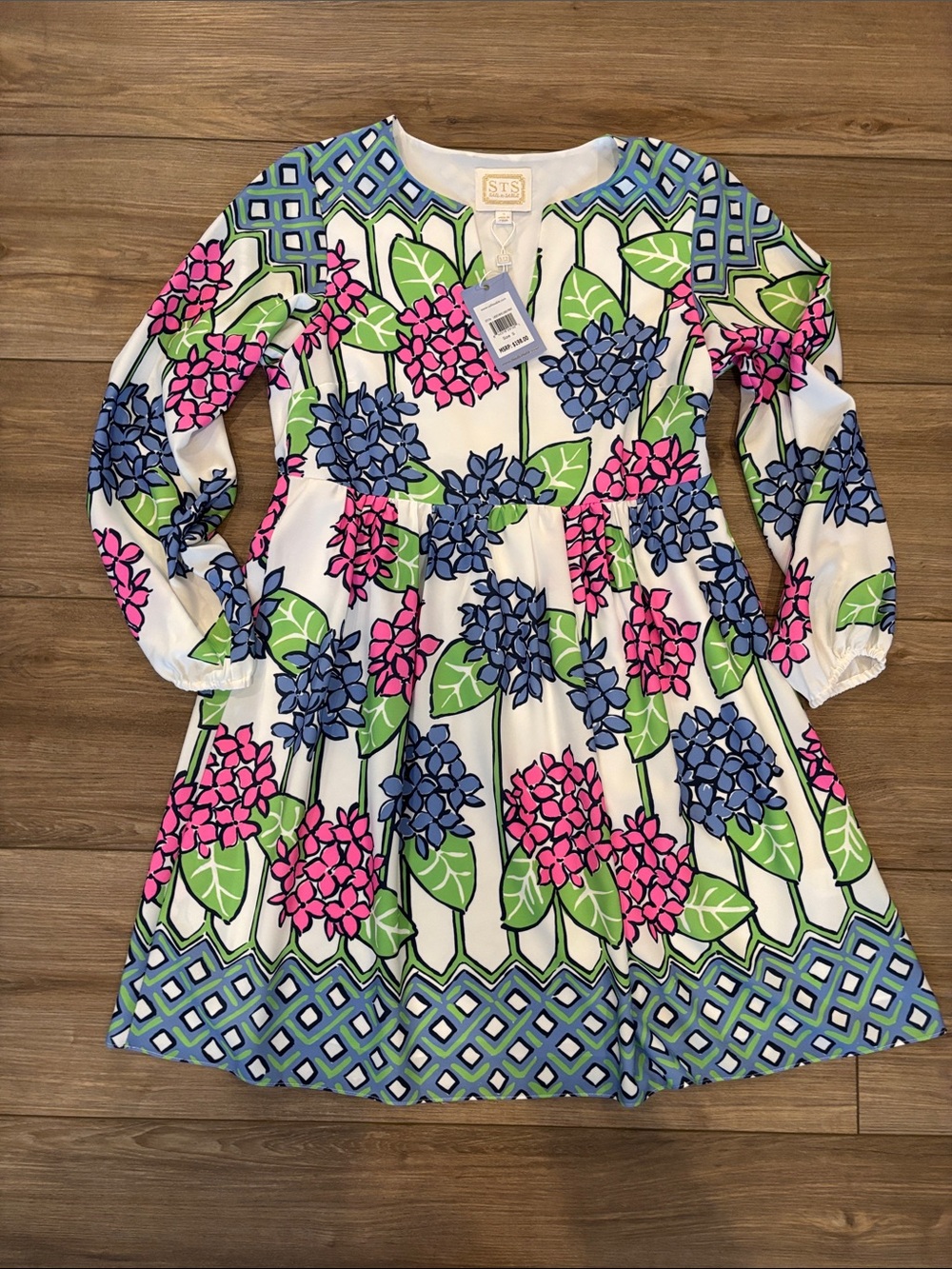 Womens Sail to Sable Floral Long-Sleeve Dress